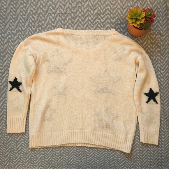πHPπLove By Design Star Sweater w/ Elbow Patches - Picture 3 of 4